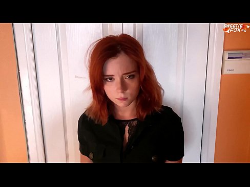 ❤️ Guardia di sicurezza ha punito una bella donna per taccheggio - Sborra in bocca ❤️ Video di sessoal it.xlxxporno.ru ❌