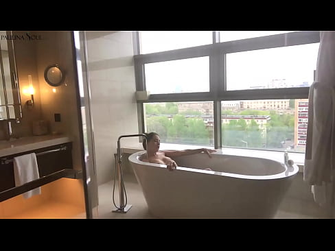 ❤️ Tremenda pupa che si masturba appassionatamente la figa in bagno ❤️ Video di sessoal it.xlxxporno.ru ❌